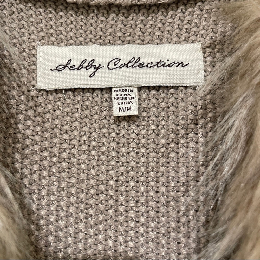 Sebby Collection Faux Fur Vest - Picture 2 of 6
